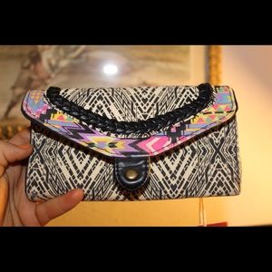 Mossimo tribal wallet